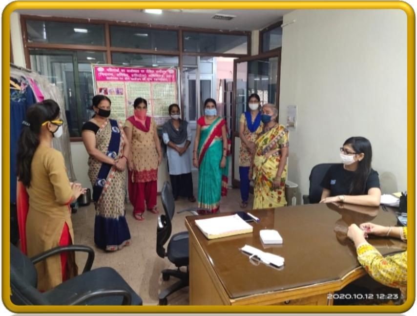 Women workers attending grievance redressal consultation in office